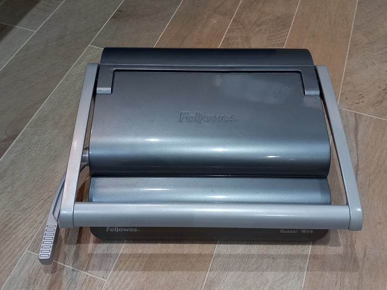 Wire-Binding Machine