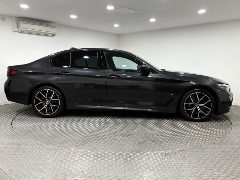 2021 BMW 5 Series 3.0 530d MHT M Sport Steptronic xDrive Euro 6 (s/s) 4dr SALOON Diesel/Electric ...
