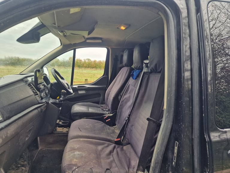 2019 Ford Transit Custom Black 6 Seat Crew Cab  LTD Top Spec Spares &amp; Repairs