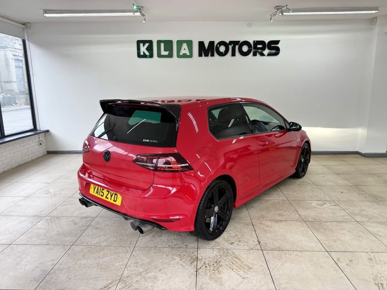 VOLKSWAGEN GOLF 2.0 TSI BlueMotion Tech R Red Manual Petrol 2015
