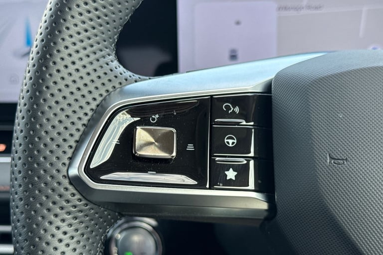 2025 MG MG HS 1.5 T-GDI PHEV Trophy 5dr Auto Hatchback Petrol Parallel PHEV Automatic