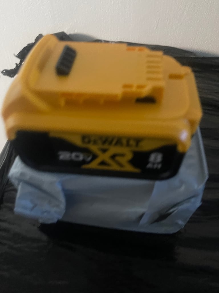 Dewalt battery 