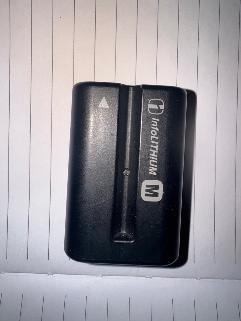 sony battery np-fm500h  SONY M 