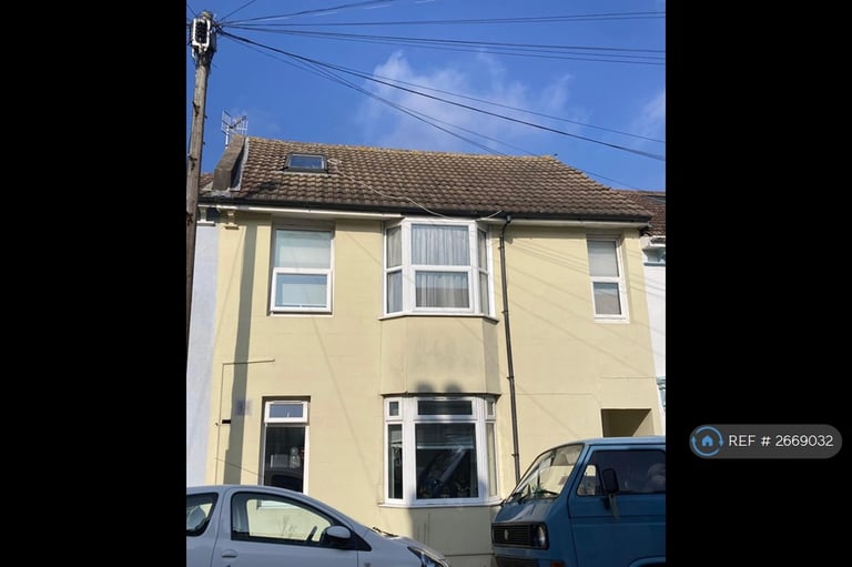 Studio flat in Toronto Terrace, Brighton, BN2 (#2669032)