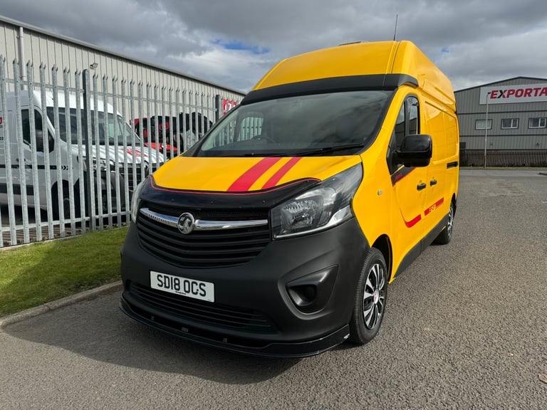 Show stopper 18 Vauxhall vivaro sport type LWB High Roof ideal camper thousand pounds of extras 