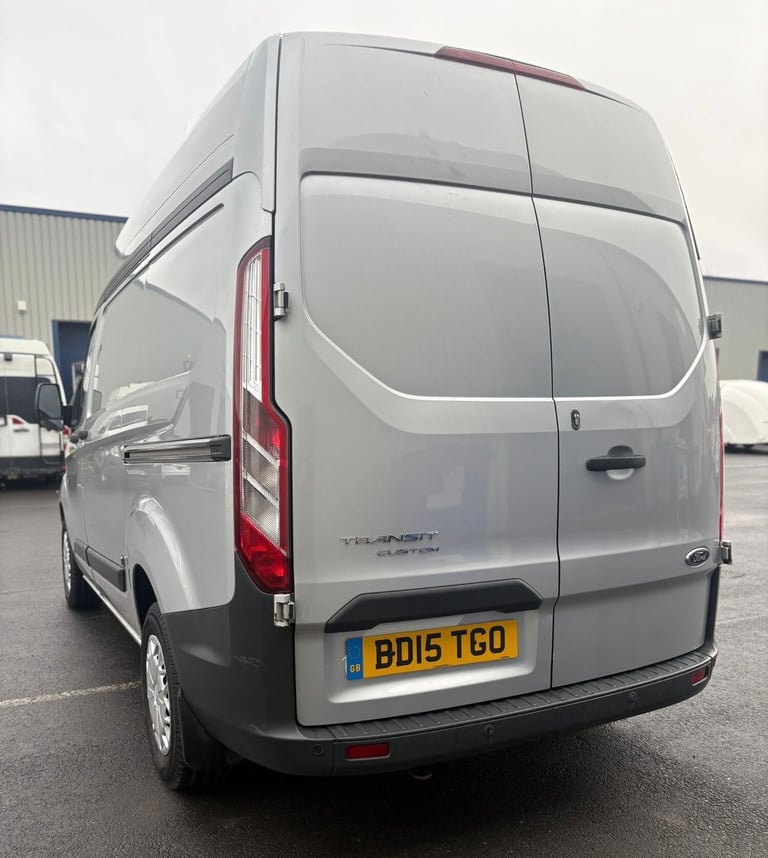 2015 Ford Transit Custom 2.2 TDCi 125ps Low Roof Trend Van PANEL VAN Diesel Manual