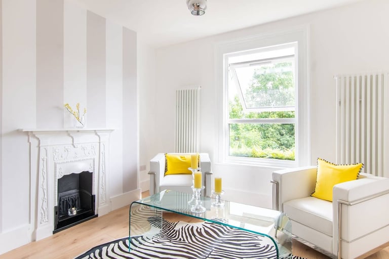 2 Bedroom Flat to Rent in Harlesdean area, NW10 4HP, DSS welcome (over 35 years)