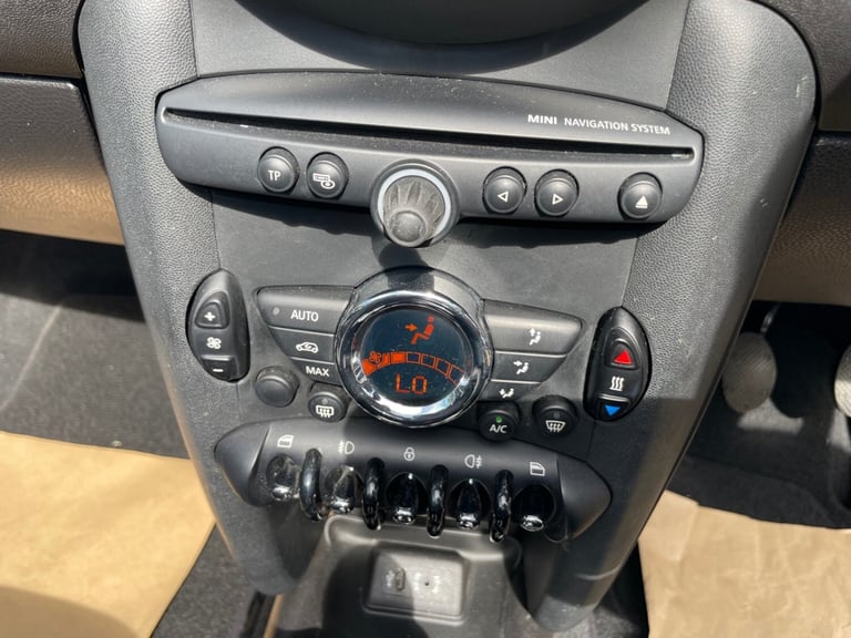 2015 MINI Roadster 1.6 Cooper 2dr CONVERTIBLE Petrol Manual