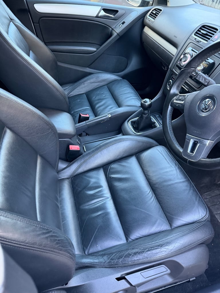 Volkswagen, GOLF, Hatchback, 2012, Manual, 1968 (cc), 5 doors