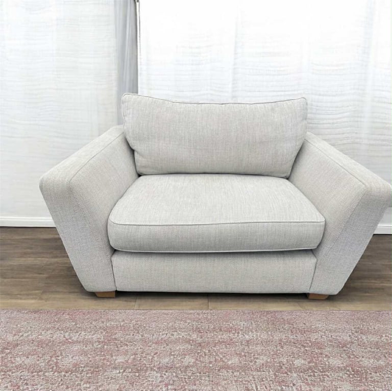 ❤️❤️ Beige/Cream Suite Couch Sofa ❤️❤️