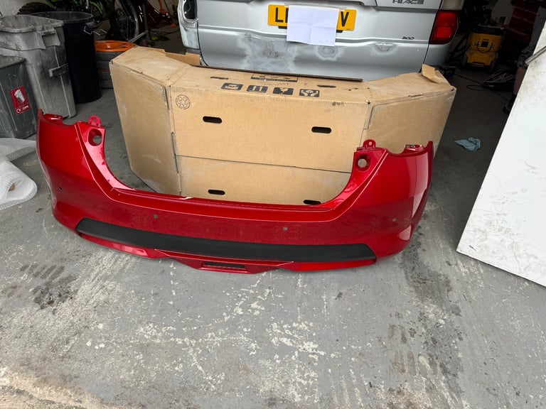 Fascia kit rear Nissan 