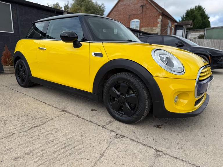 image for 2017 MINI Hatch 1.5 Cooper Euro 6 (s/s) 3dr HATCHBACK Petrol Manual