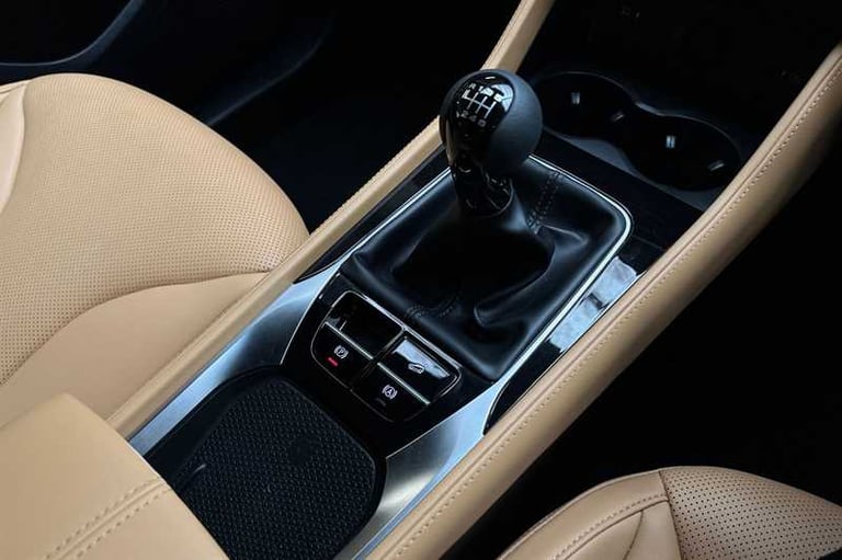 2024 MG MG HS 1.5 T-GDI Trophy SUV 5dr Petrol Manual Euro 6 (s/s) (169 ps) SUV Petrol Manual