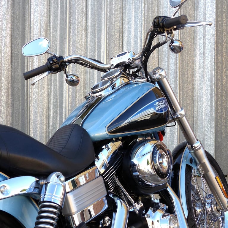  2006 Harley-Davidson FXDL Low Rider – Stunning 1-Owner, Low Mileage Example