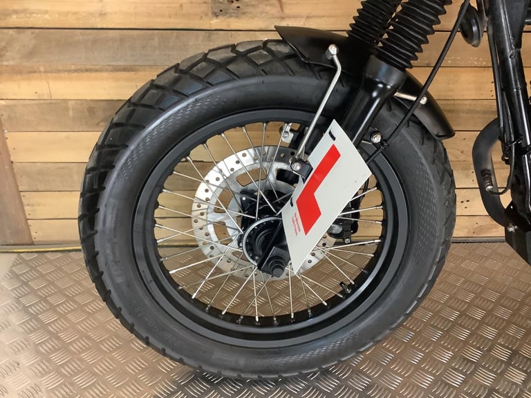 Mutt GT-SR 125