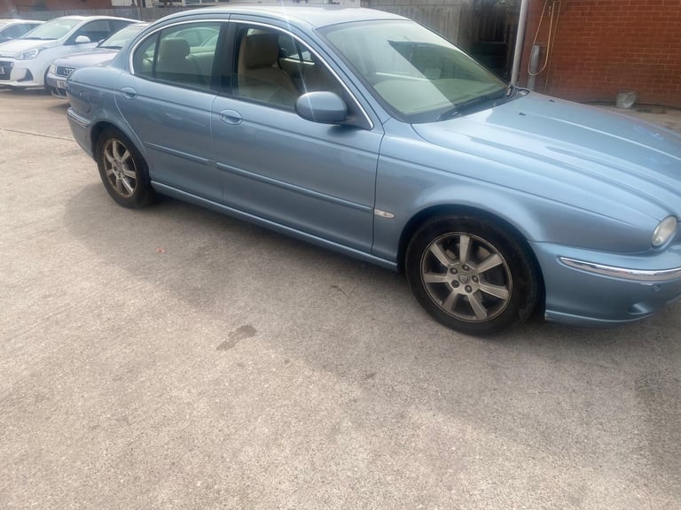 2004 Jaguar X-Type 2.0 V6 SE 4dr Auto SALOON Petrol Automatic