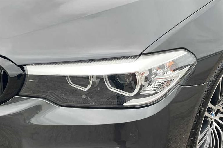 2020 BMW 5 Series 2.0 520d MHT M Sport Touring 5dr Diesel Hybrid Auto Euro 6 (s/s) (190 ps) Estat...