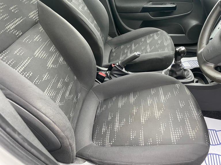 VAUXHALL CORSA 1.3 CDTI EXCLUSIVE E/F 63 REG WHITE 5 DOOR 11 MONTHS MOT TAX £35 60+MPG