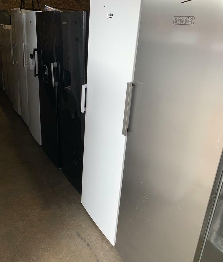 New Scratch N’ Dent Freestanding Fridges 5ft6ft in Southside