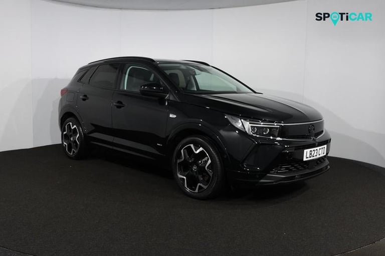 image for 2023 Vauxhall Grandland 1.6 Plug-in Hybrid Ultimate 5dr Auto HATCHBACK PETROL/ELECTRIC Automatic