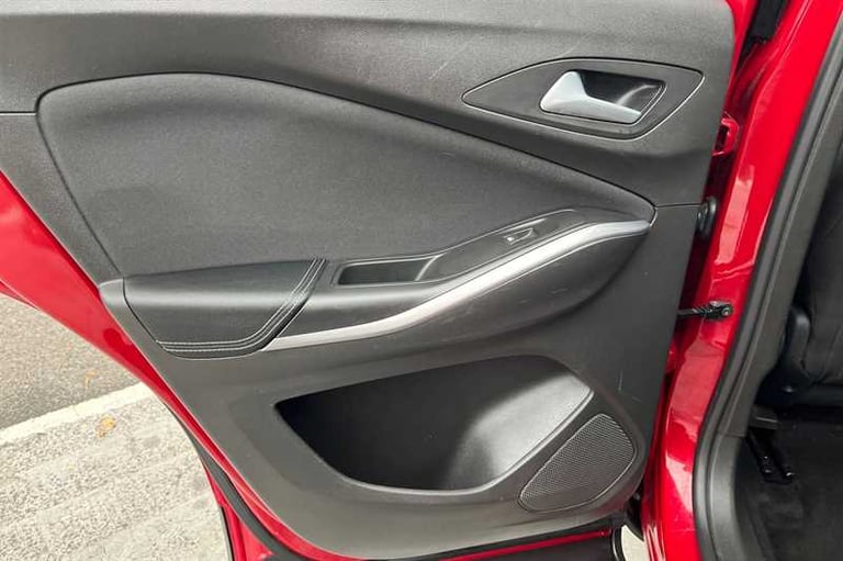 2019 Vauxhall Grandland X 1.2 Turbo SE 5dr HATCHBACK PETROL Manual