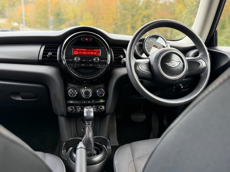 2017 67 MINI HATCH 1.5 COOPER HATCHBACK 3DR PETROL AUTO EURO 6 (S/S) (136 PS)