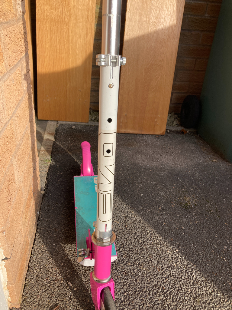 Kids Evo 2 wheeled scooter