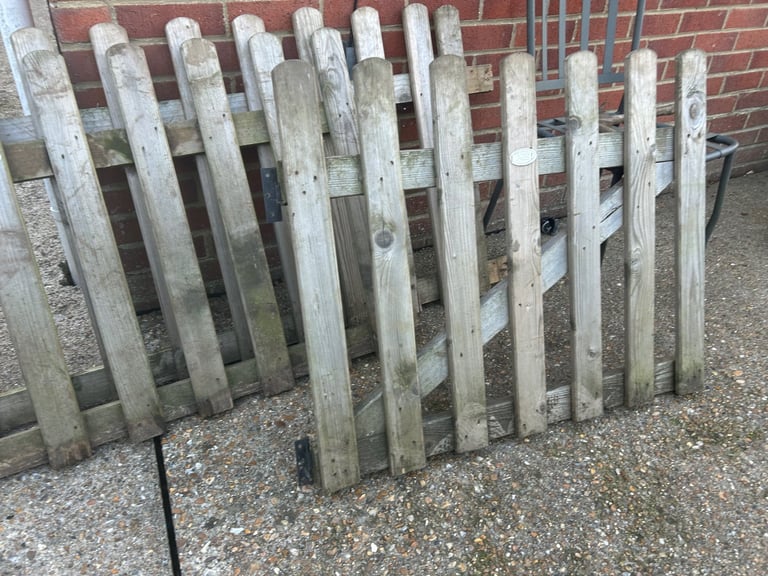 Picket Fence Panels