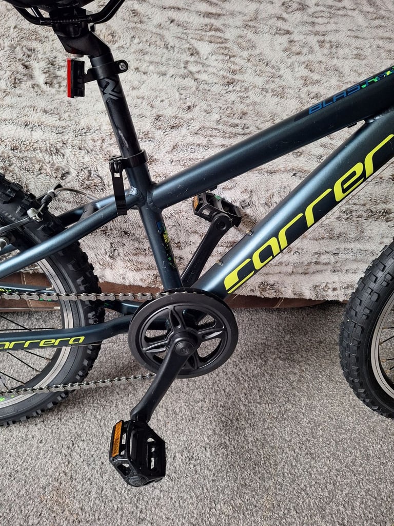 Carrera Blast junior mountain 20 inch wheels 7 speed as new currently £315 in Halfords 