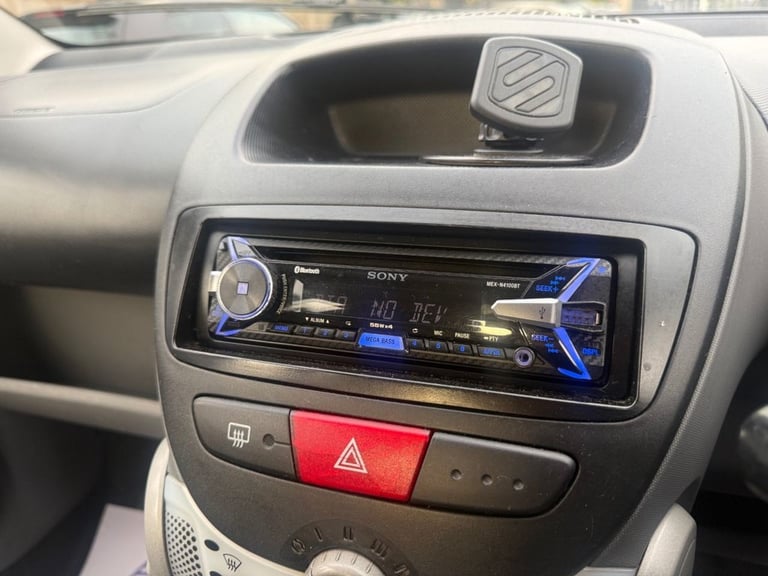 2010 Citroen C1 1.0i VTR+ Hatchback 3dr Petrol Manual Euro 4 (68 ps) Hatchback Petrol Manual - Image 27