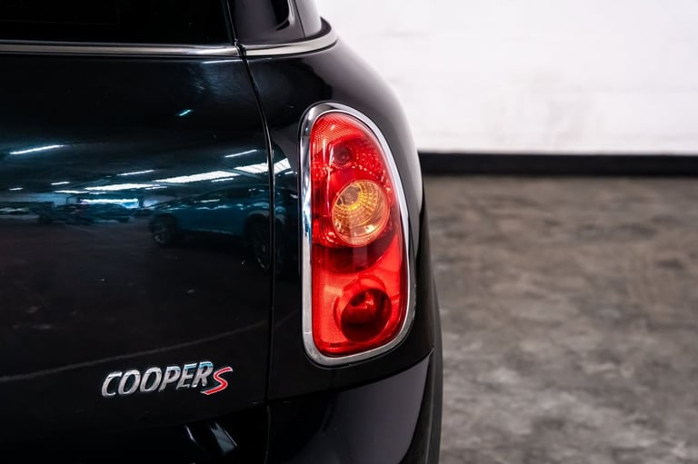 2011 MINI Countryman 1.6 Cooper S SUV 5dr Petrol Steptronic ALL4 Euro 5 (184 ps) HATCHBACK Petrol...