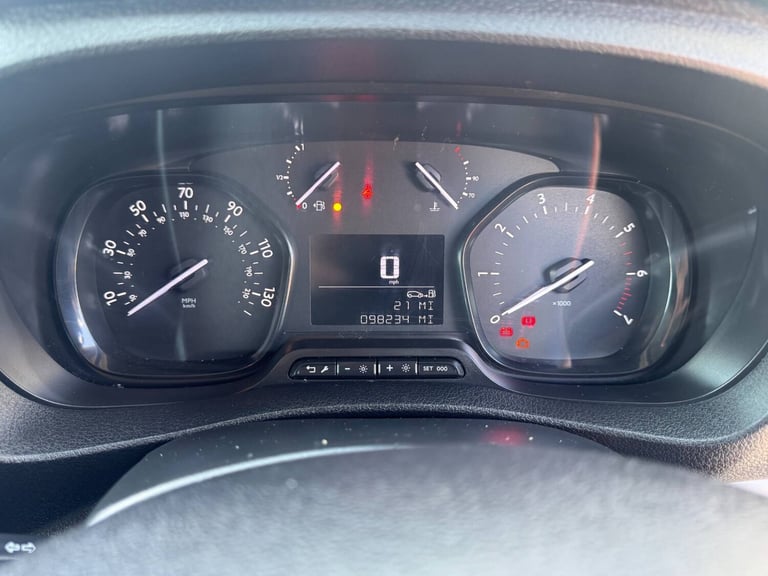 2018 Citroen Dispatch 1000 1.6 BlueHDi 95 Van Enterprise VERSATILE DIESEL VAN (NEW SHAPE) NO VAT ...