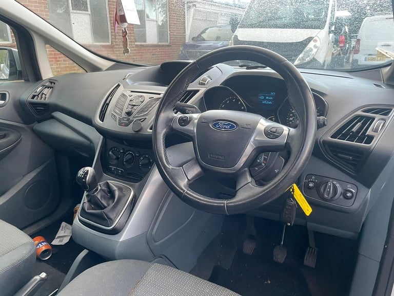 2011 Ford Grand C-Max 1.6 Zetec 5dr MPV PETROL Manual