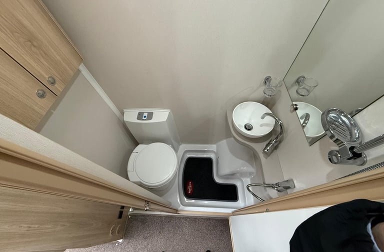 Elddis Majestic 125 3 Berth Rear Fixed Bed 2019 Motorhome For Sale