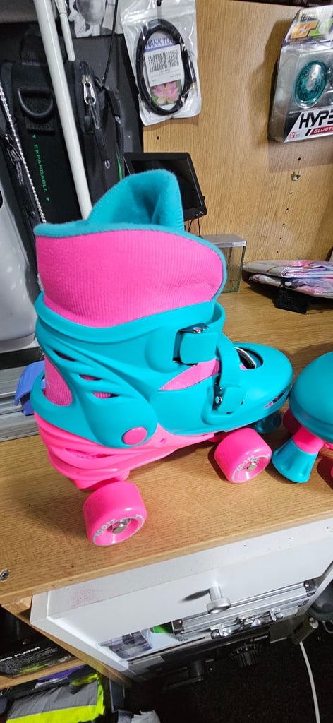 Skootz quad skates 