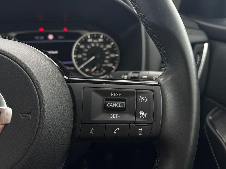 2022 Nissan Qashqai 1.3 DiG-T MH N-Connecta 5dr SUV PETROL Manual
