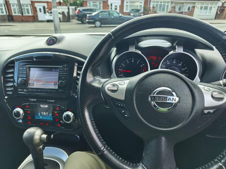 2012 Nissan Juke 1.6 Tekna CVT Euro 5 5dr HATCHBACK Petrol Automatic