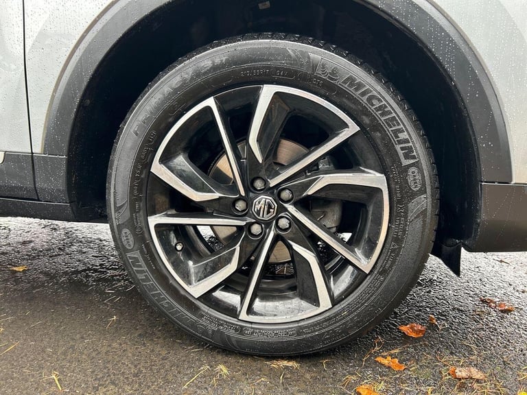 2022 MG MG ZS 1.0 T-GDI Exclusive SUV 5dr Petrol Manual Euro 6 (111 ps) SUV PETROL Manual