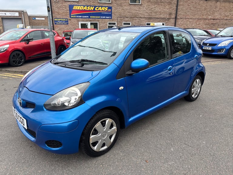 image for 2010 Toyota AYGO 1.0 VVT-i Blue 5dr HATCHBACK Petrol Manual