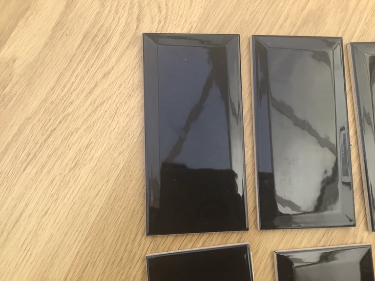 12 Black Wall Tiles  20 x 10 Cm  each tile Plus some cut Pieces  £ 3.00 for all 