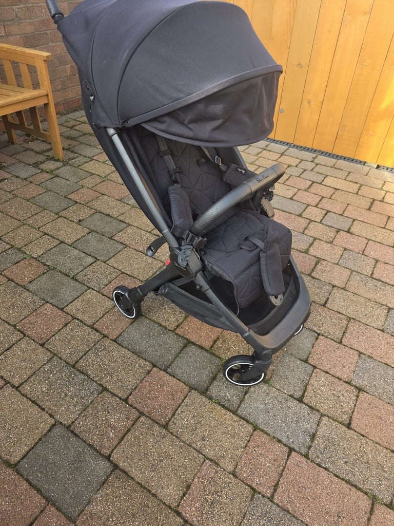 Silver Cross Stroller very light use £60