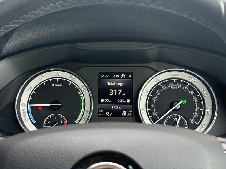 2020 Skoda Superb 1.4 TSI iV SE L DSG 5dr Automatic Hatchback Hybrid Automatic