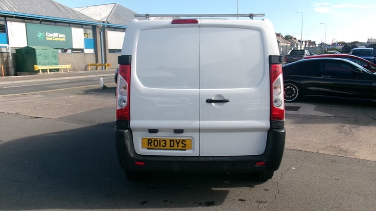 2013 Peugeot Expert 1000 1.6 HDi 90ps H1 Professional Van NO VAT PANEL VAN Diesel Manual