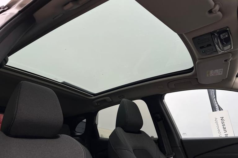 2025 Nissan Qashqai 1.5 E-Power N-Connecta [Glass Roof] 5dr Auto Automatic Hatchback Hybrid Autom...