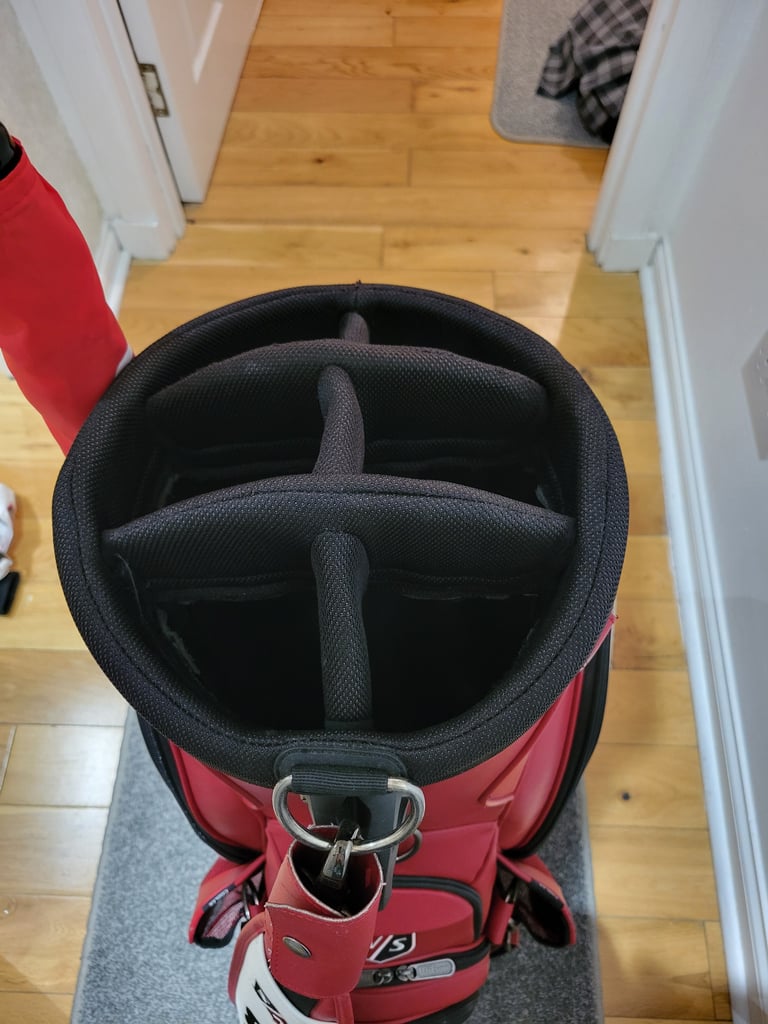 Wilson Staff Tour Bag