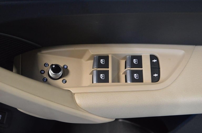 AUDI Q5 2.0 TDI 40 Sport S Tronic quattro Euro 6 (s/s) 5dr 2019