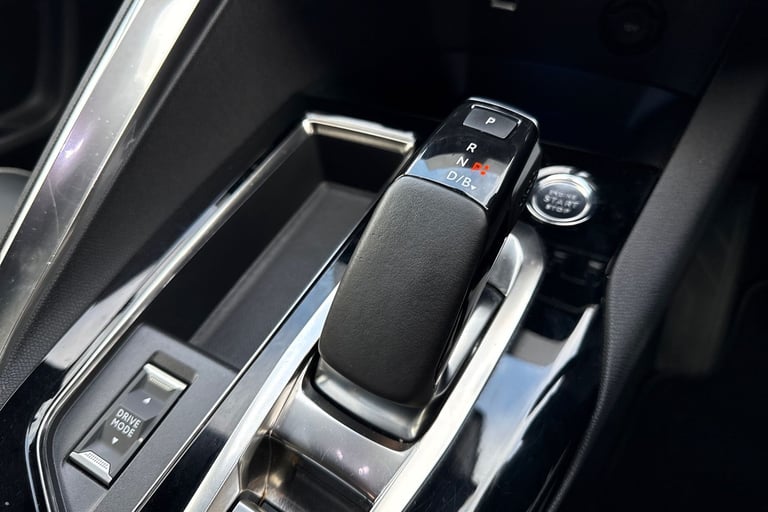 2021 Peugeot 3008 1.6 Hybrid4 300 GT 5dr e-EAT8 HATCHBACK PETROL/ELECTRIC Automatic