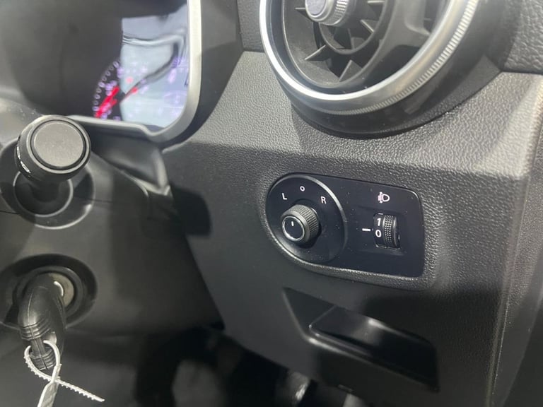 2018 MG MG ZS 1.5 VTi-TECH Exclusive SUV 5dr Petrol Manual Euro 6 (s/s) (106 ps) HATCHBACK Petrol...