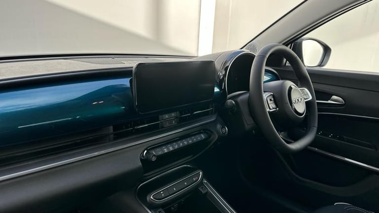 2025 Fiat 600 1.2 MHEV SUV 5dr Petrol Hybrid e-DCT Euro 6 (s/s) (100 ps) Automatic Hatchback Hybr...