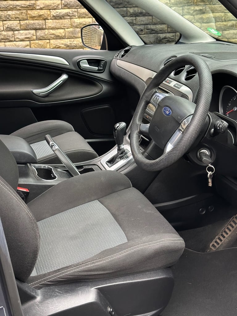 FORD S-MAX ZETEC AUTOMATIC DIESEL 7 SEATER